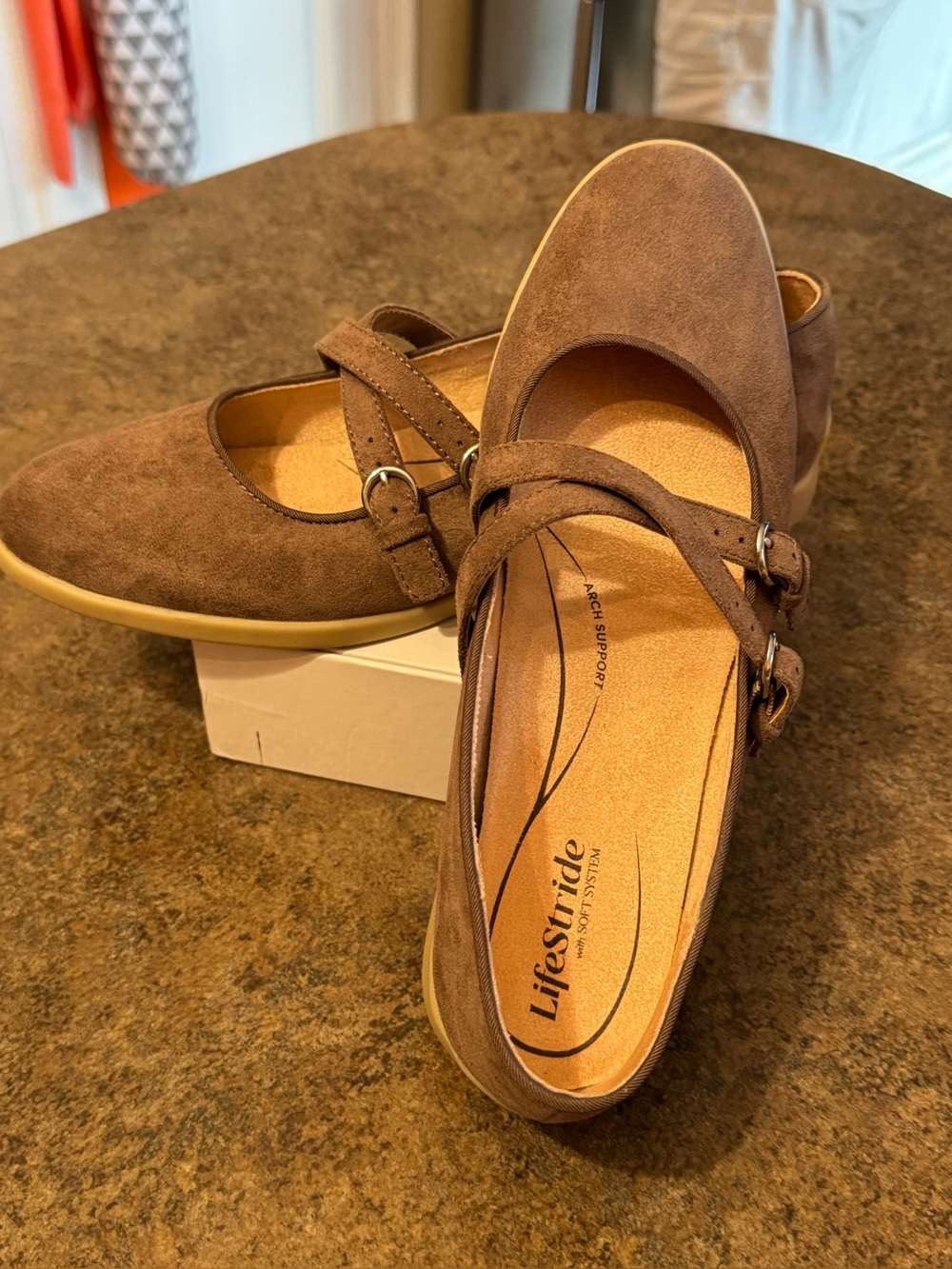 Life Stride Women's Brown Mary Jane Flats - Comfortable Arch Support - Size 7.5